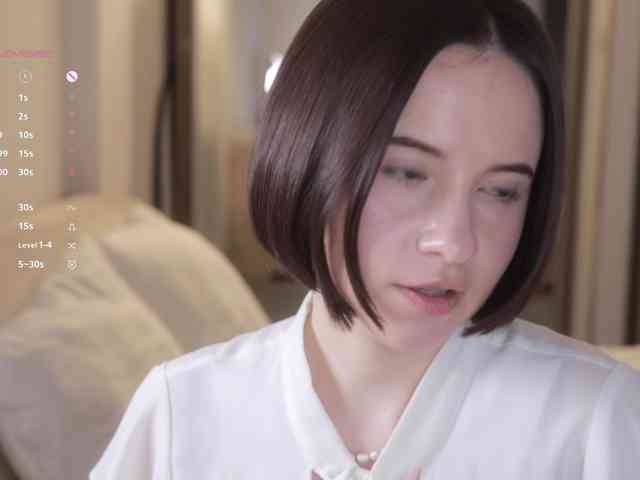 MissEssie webcam