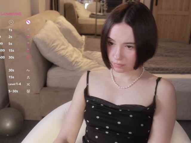 -FemaleEssence- Sex Cam Show