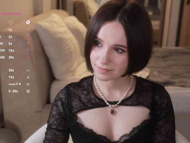 -FemaleEssence- Sex Cam Show