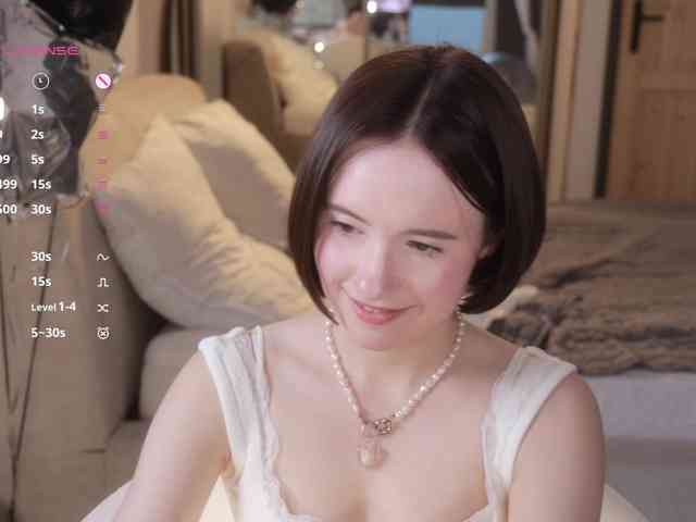 -FemaleEssence- Sex Cam Show