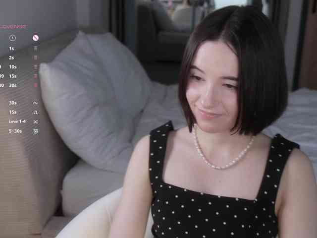 MissEssie webcam
