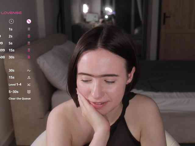 free adult chat now -FemaleEssence-