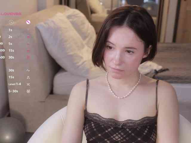 -FemaleEssence- Sex Cam Show
