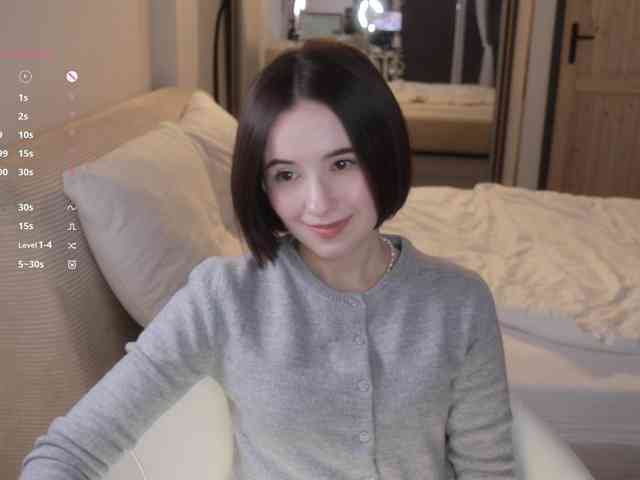 MissEssie webcam