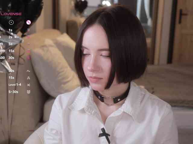 MissEssie webcam
