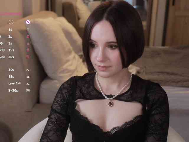 -FemaleEssence- Sex Cam Show