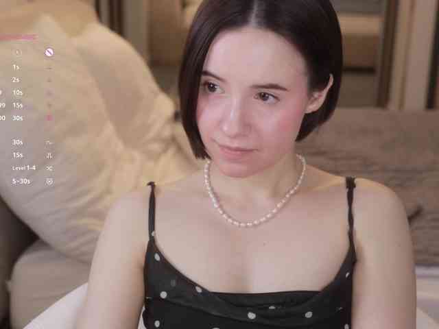 MissEssie webcam