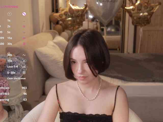 -FemaleEssence-