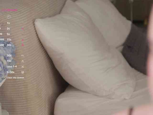 MissEssie webcam
