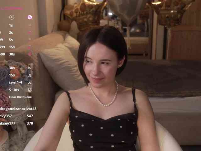 MissEssie webcam