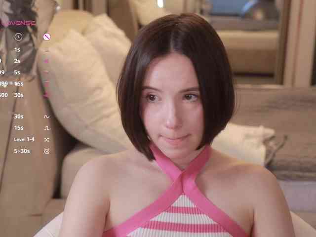 -FemaleEssence- Sex Cam Show