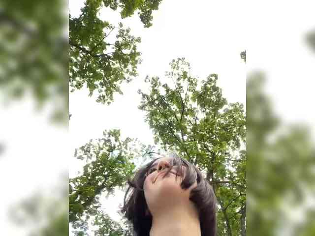 MissEssie webcam