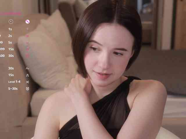 MissEssie webcam