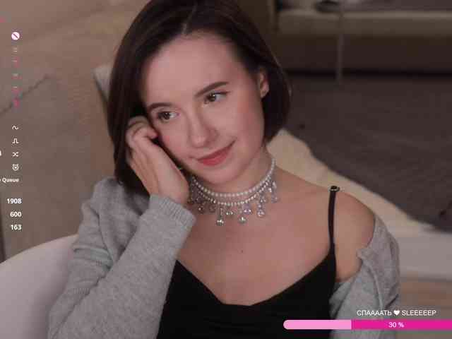MissEssie webcam