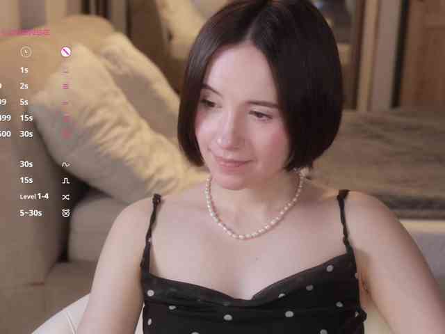 -FemaleEssence- Sex Cam Show