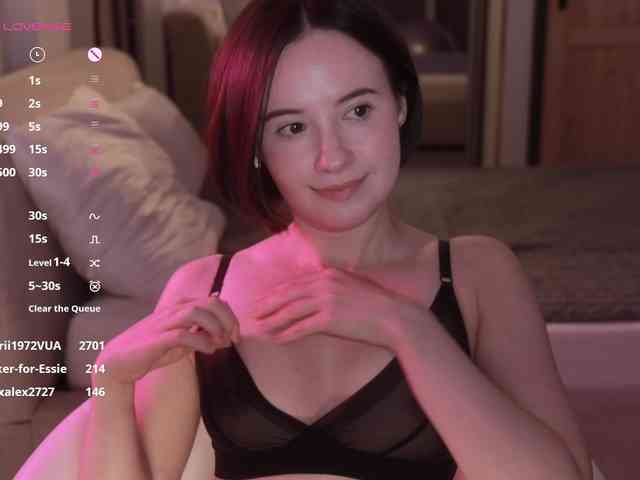 MissEssie webcam