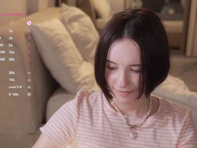 -FemaleEssence- Sex Cam Show