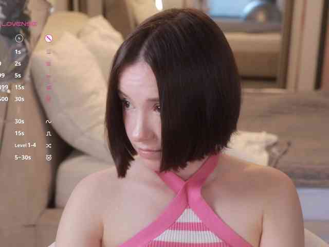 -FemaleEssence- Sex Cam Show