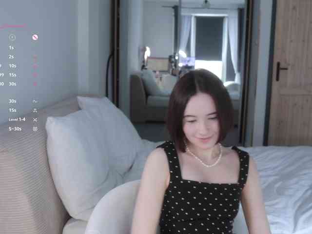 MissEssie webcam