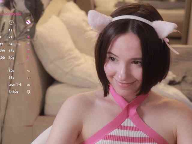 -FemaleEssence- Sex Cam Show