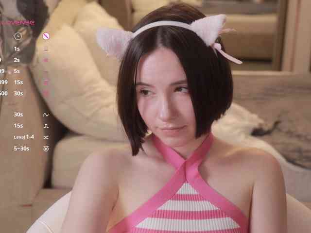 -FemaleEssence- Sex Cam Show