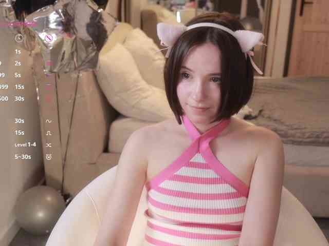 -FemaleEssence- Sex Cam Show