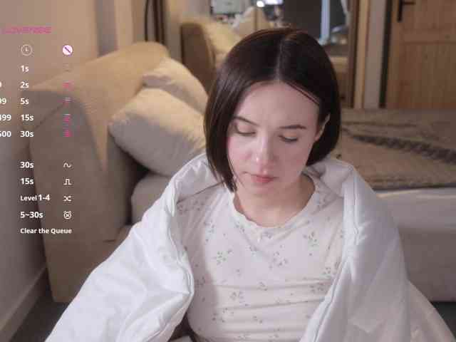 free adult chat now -FemaleEssence-