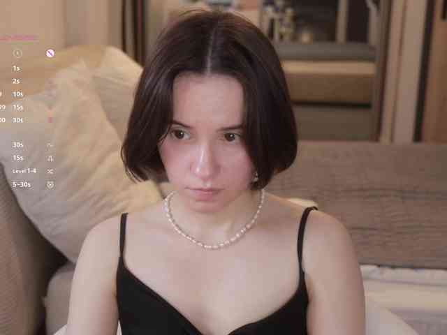 MissEssie webcam