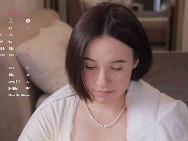 free adult chat now -FemaleEssence-