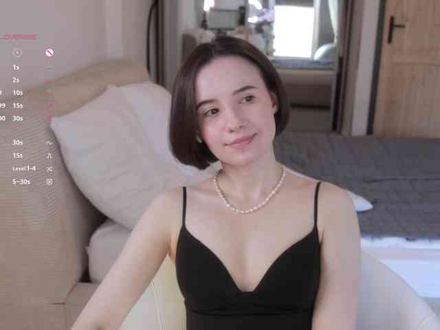 MissEssie webcam