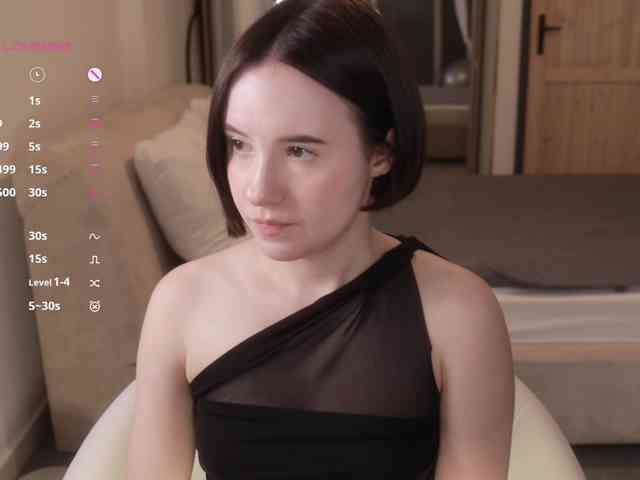 MissEssie webcam