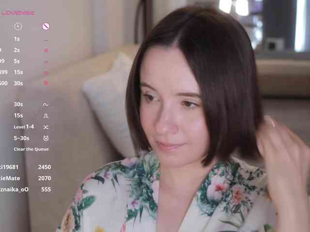 MissEssie webcam