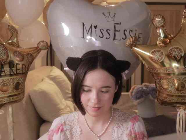 Model: MissEssie