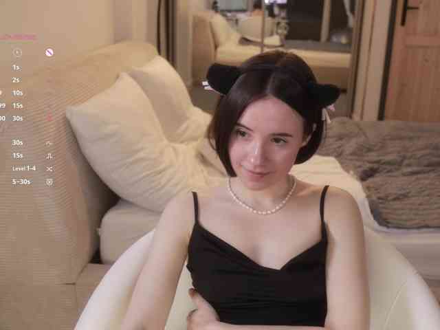 MissEssie webcam