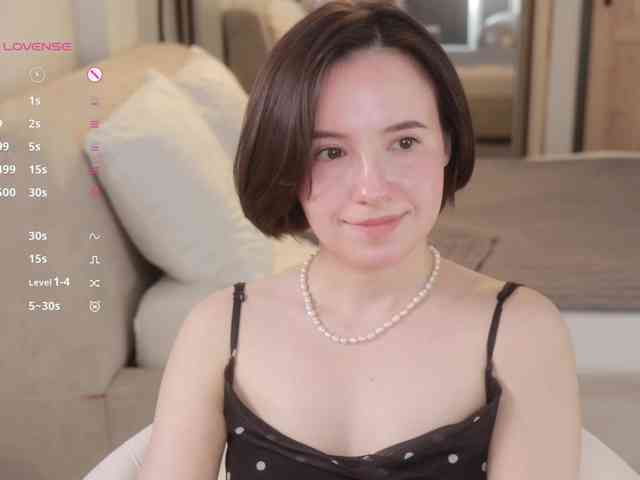 MissEssie webcam