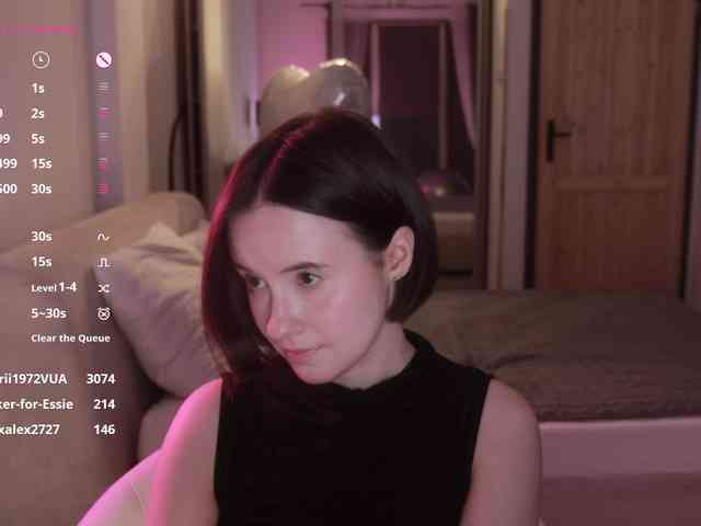 MissEssie webcam