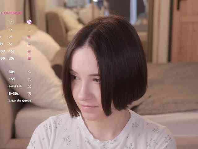 -FemaleEssence-
