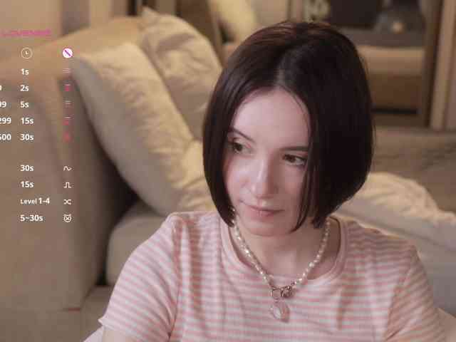 -FemaleEssence- Sex Cam Show