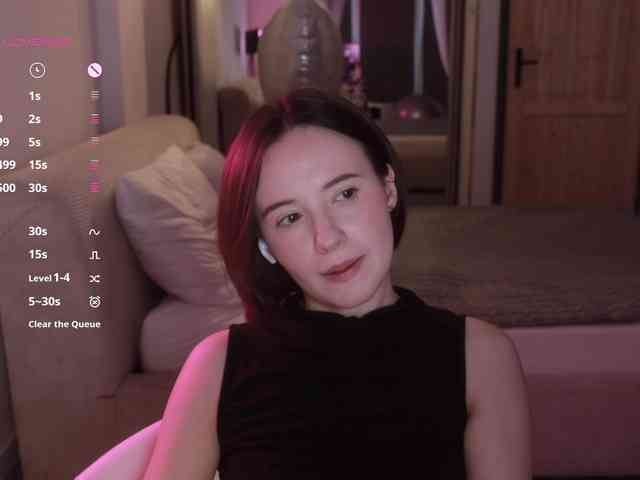 MissEssie webcam