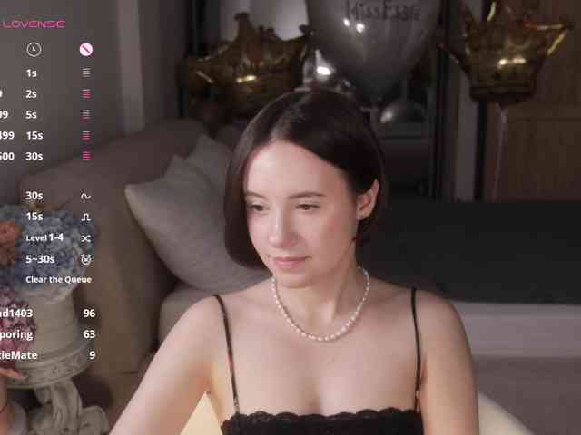 MissEssie webcam