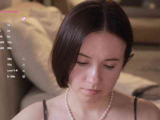 -FemaleEssence- Sex Cam Show