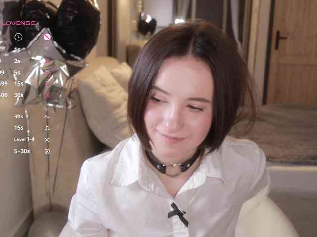 MissEssie webcam
