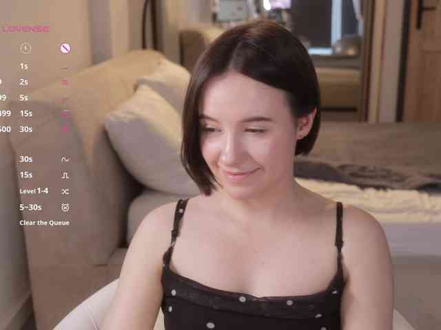 MissEssie webcam