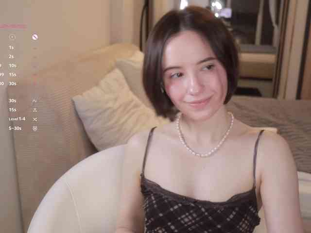 MissEssie webcam