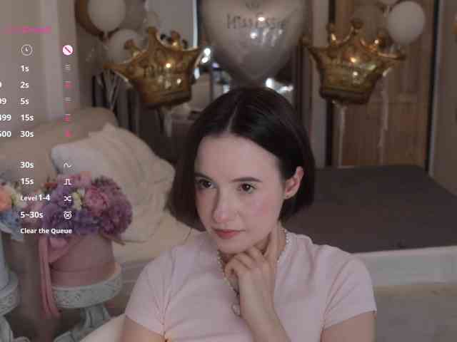 MissEssie webcam