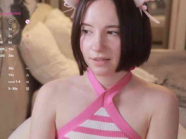 -FemaleEssence- Sex Cam Show
