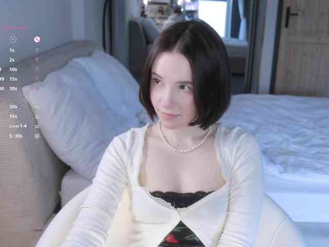 MissEssie webcam