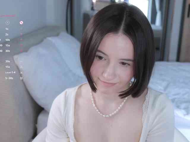 MissEssie webcam