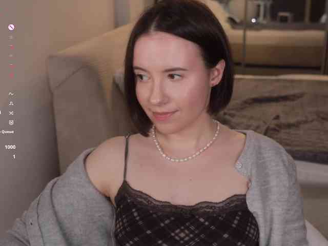 MissEssie webcam