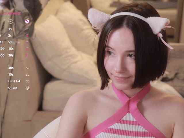 -FemaleEssence- Sex Cam Show